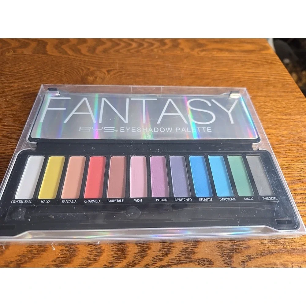 BYS Fantasy Matte Eyeshadow Palette Tin with Mirror‎ and 2 Dual End Applicators